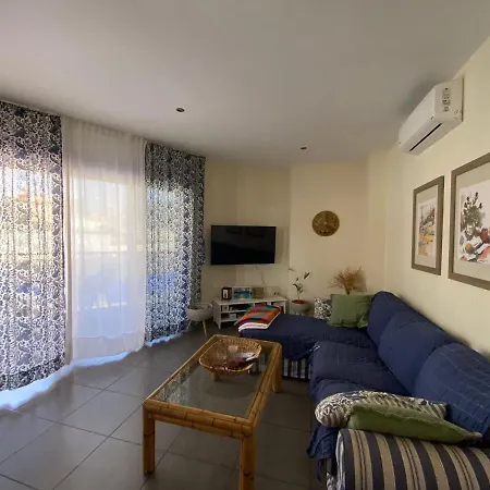 Balcon Y Sol En Apartment Arguineguin